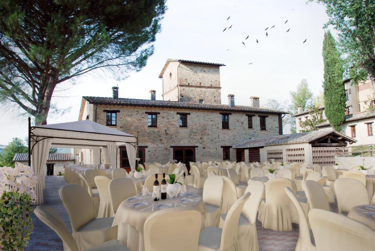 Gh Borgo Pulciano Agriturismo Монтоне Экстерьер фото