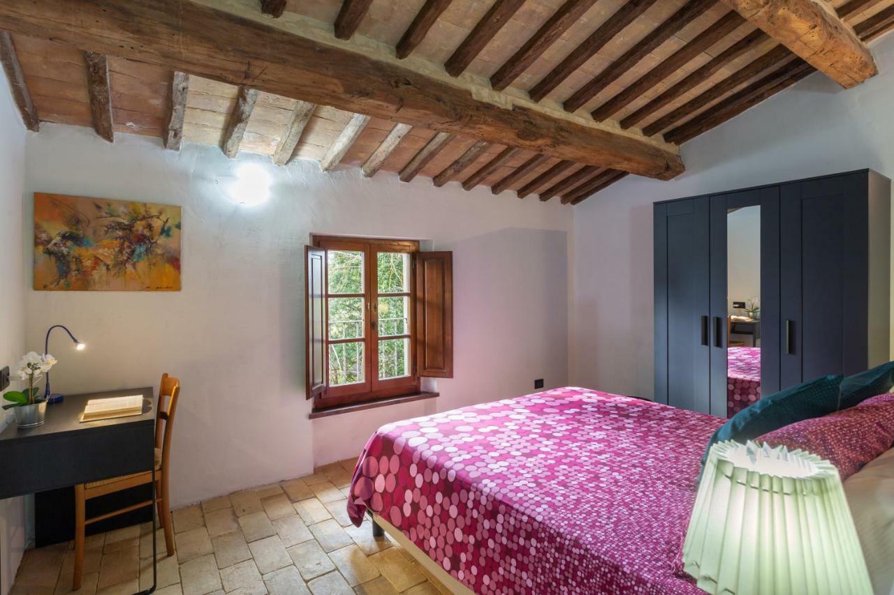 Gh Borgo Pulciano Agriturismo Монтоне Экстерьер фото