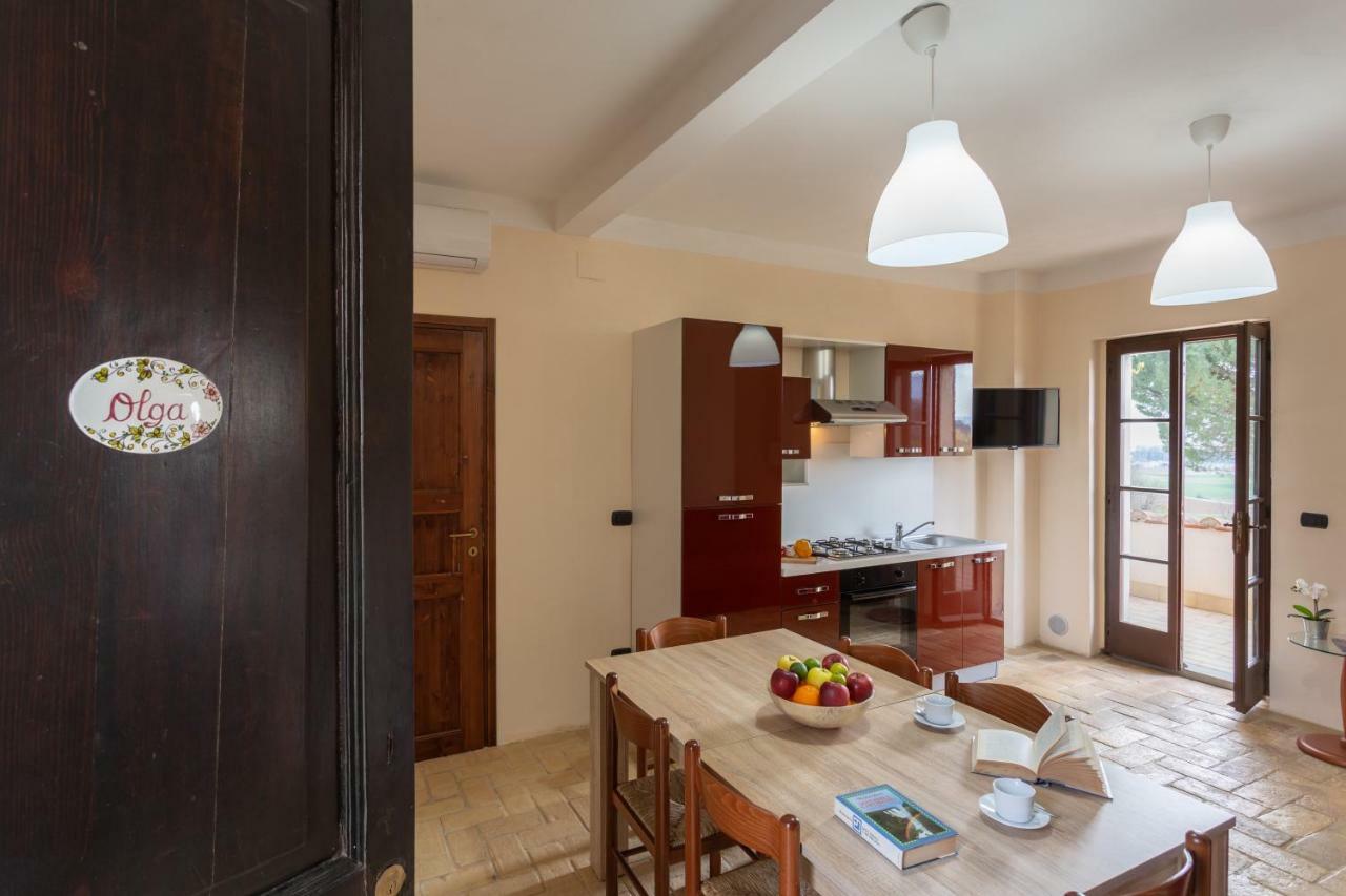 Gh Borgo Pulciano Agriturismo Монтоне Экстерьер фото
