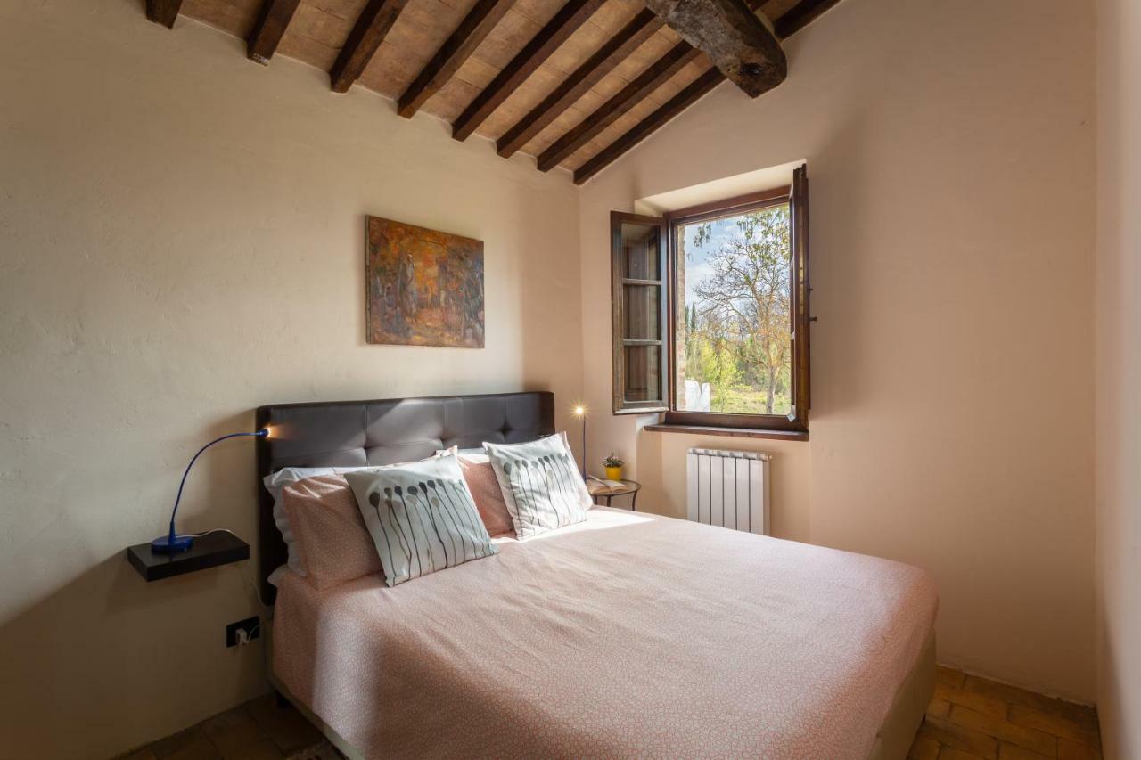 Gh Borgo Pulciano Agriturismo Монтоне Экстерьер фото